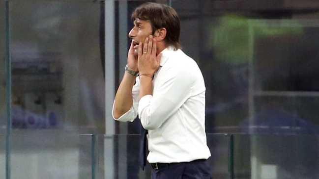 Antonio Conte: Es más fácil mover el Duomo de Milán que traer a Messi