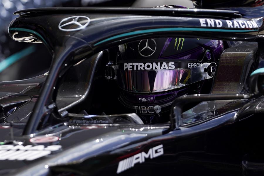 Lewis Hamilton: “Hay una gran diferencia entre nuestros Mercedes y el tercero”