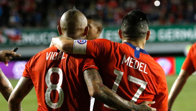 El afectuoso saludo de Vidal a Medel: Feliz cumpleaños hermanito