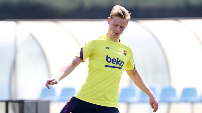 De Jong sobre ausencias de Vidal y Busquets en Champions: Los echaremos de menos