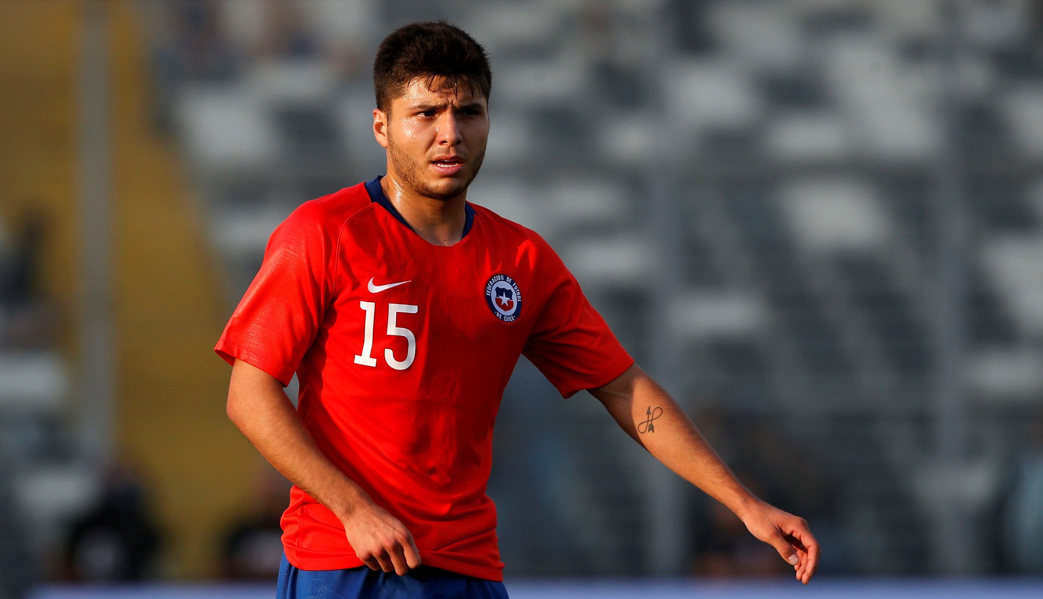 Raimundo Rebolledo: No es tan fácil formar laterales como Isla o Beausejour