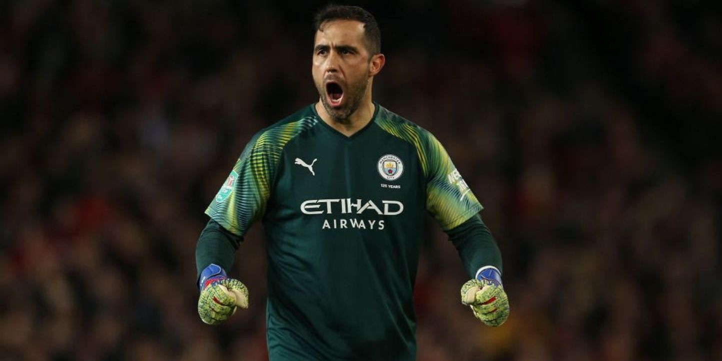 Claudio Bravo: Me gustaría tener alguna opción en la política, me gusta ayudar a los demás