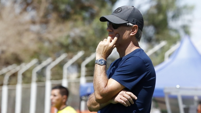 Holan: Me encanta la idiosincracia de la selección, es una generación que ha dado todo