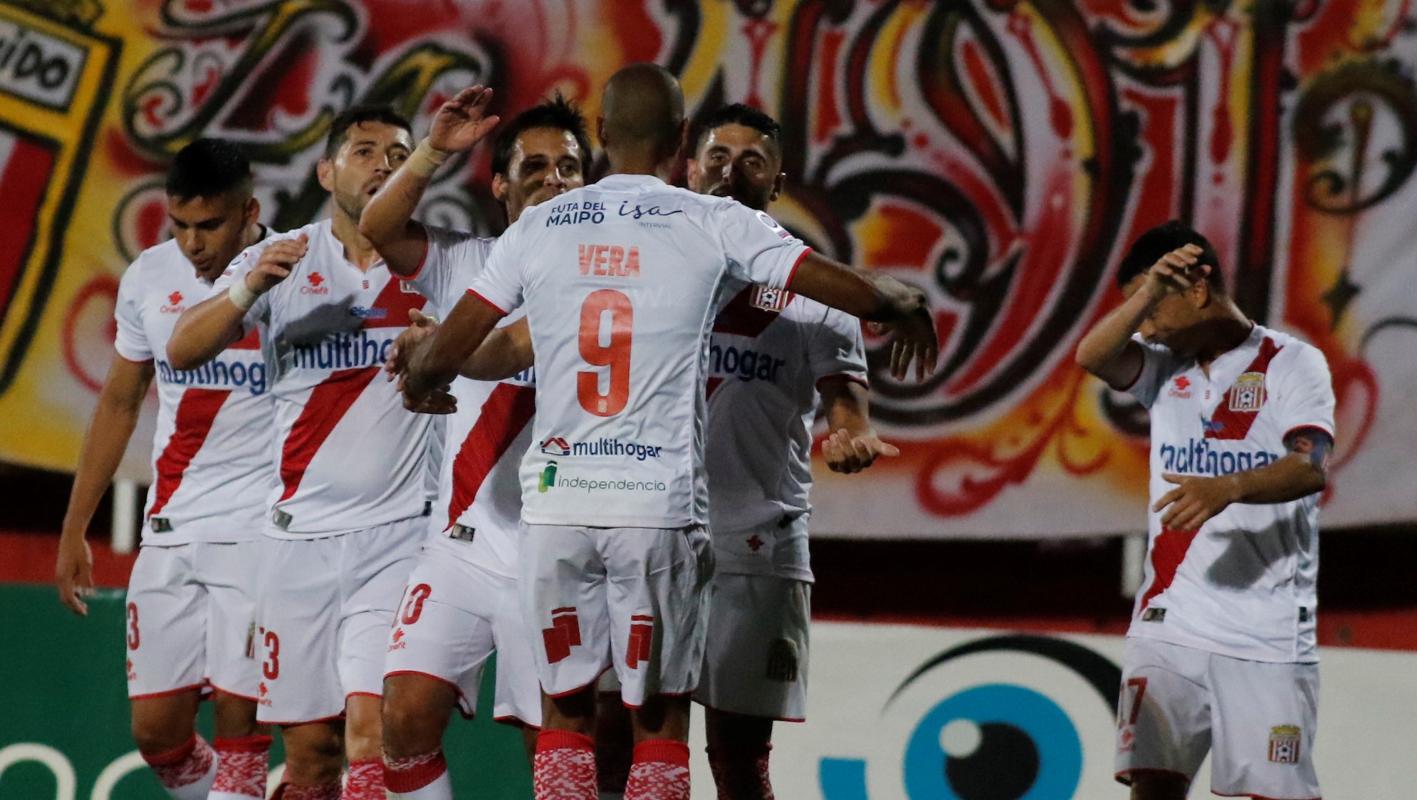 Curicó Unido vuelve a los entrenamientos tras resultados negativos en exámenes PCR