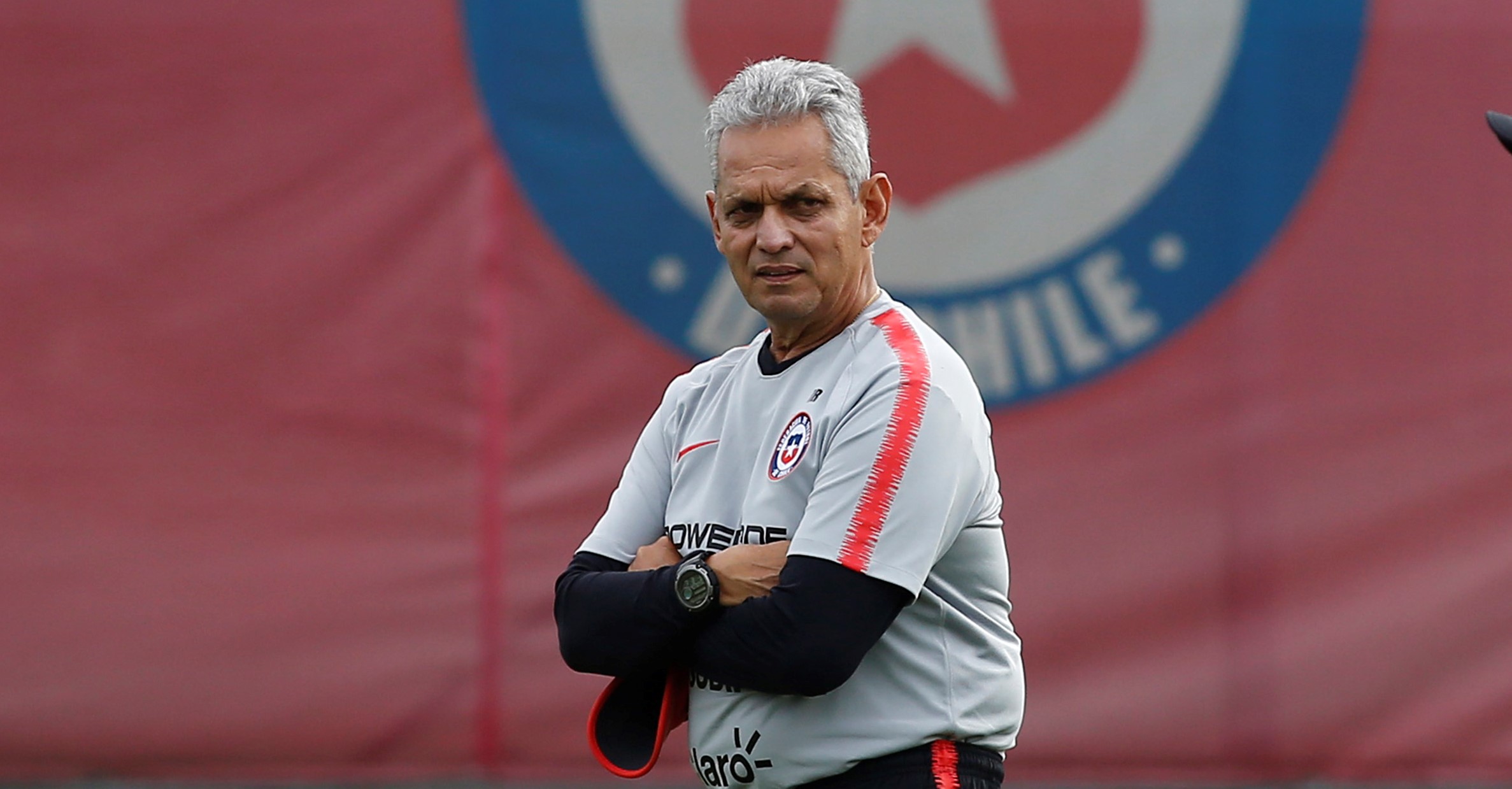 Rueda planteó jugar en septiembre sólo con los seleccionados que están en el exterior