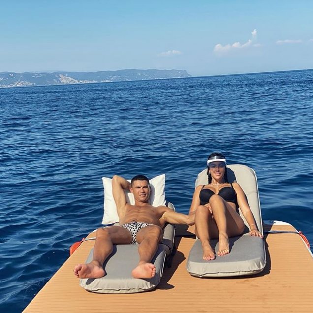 El relajo después de la tormenta: Cristiano disfruta de sus vacaciones tras fracaso en Champions