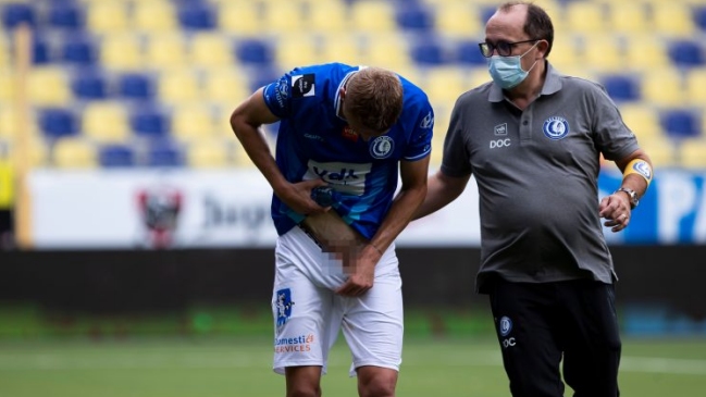 Jugador de Gent tuvo que someterse a varios puntos de sutura en el pene tras una lesión