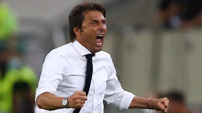 Antonio Conte: Tener delanteros como Lukaku, Lautaro y Sánchez es importante