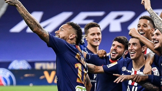 París Saint-Germain comunicó un caso positivo de coronavirus