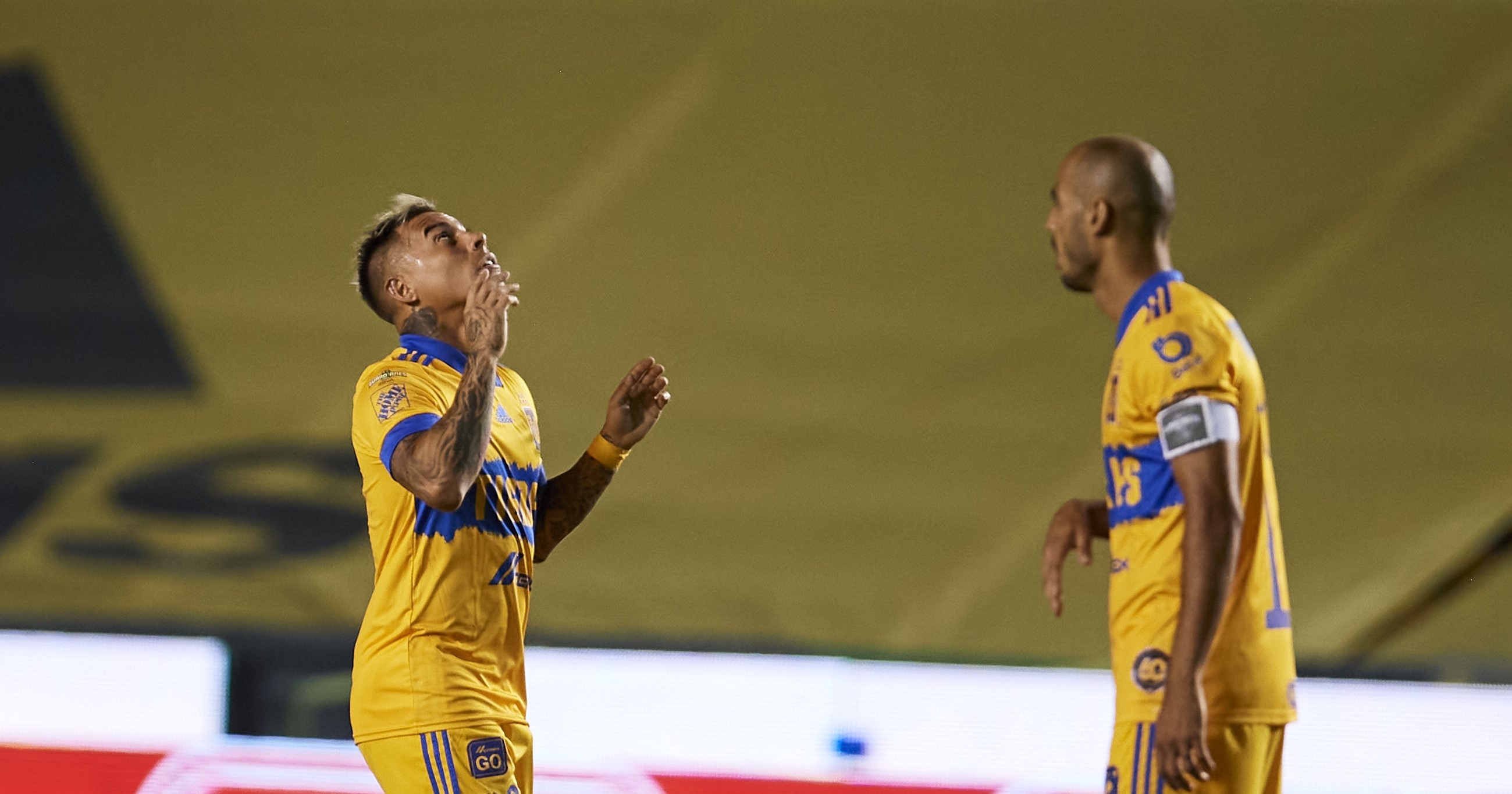 ¡De primera! Eduardo Vargas anotó un golazo para Tigres ante Puebla en la Liga MX