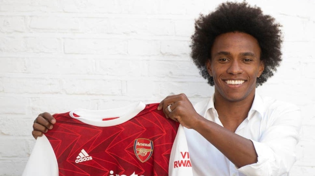 Al clásico rival: Brasileño Willian se cambió de club en Inglaterra