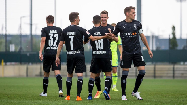 Monchengladbach aplastó a Duisburgo en amistoso preparatorio para la Bundesliga