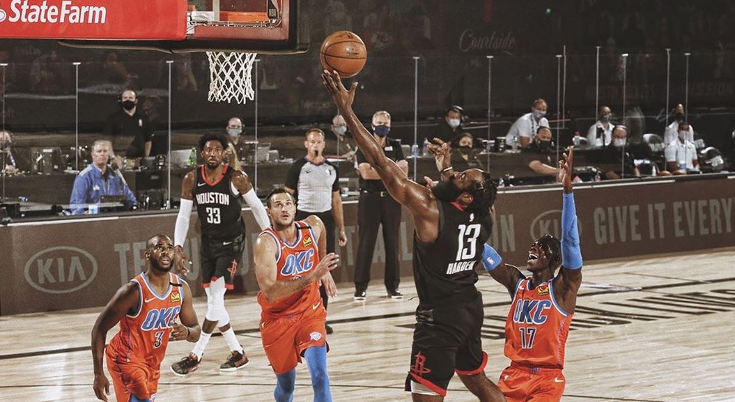 James Harden comandó victoria de Houston Rockets sobre los Thunder en los playoffs