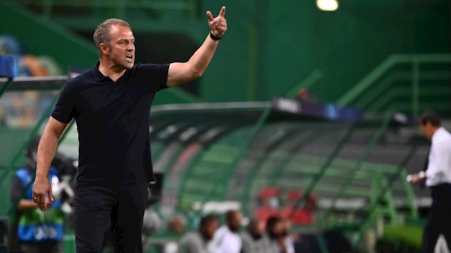 Hansi Flick: Superamos a Olympique de Lyon con suerte, hay que decirlo