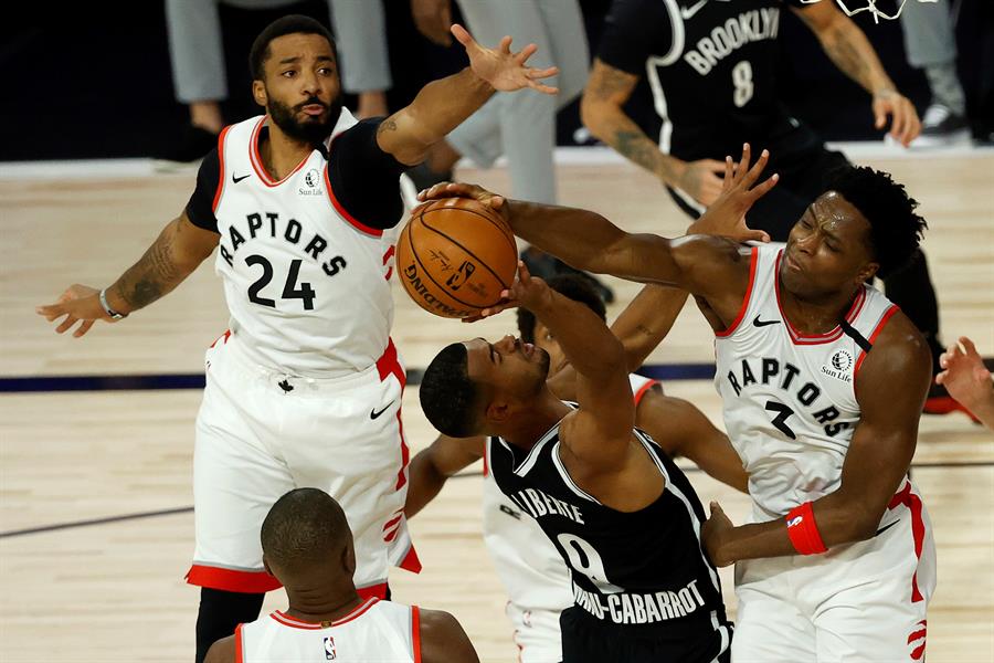 Fred VanVleet lideró a Toronto Raptors en el segundo triunfo sobre los Nets en los playoffs