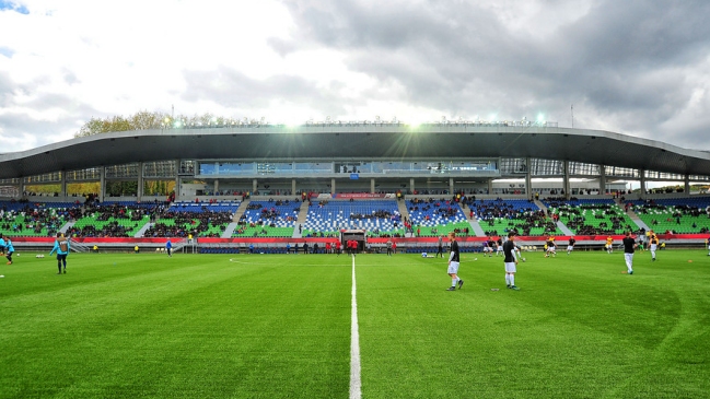 El Chinquihue, Tierra de Campeones y La Portada fueron autorizados para el retorno del fútbol