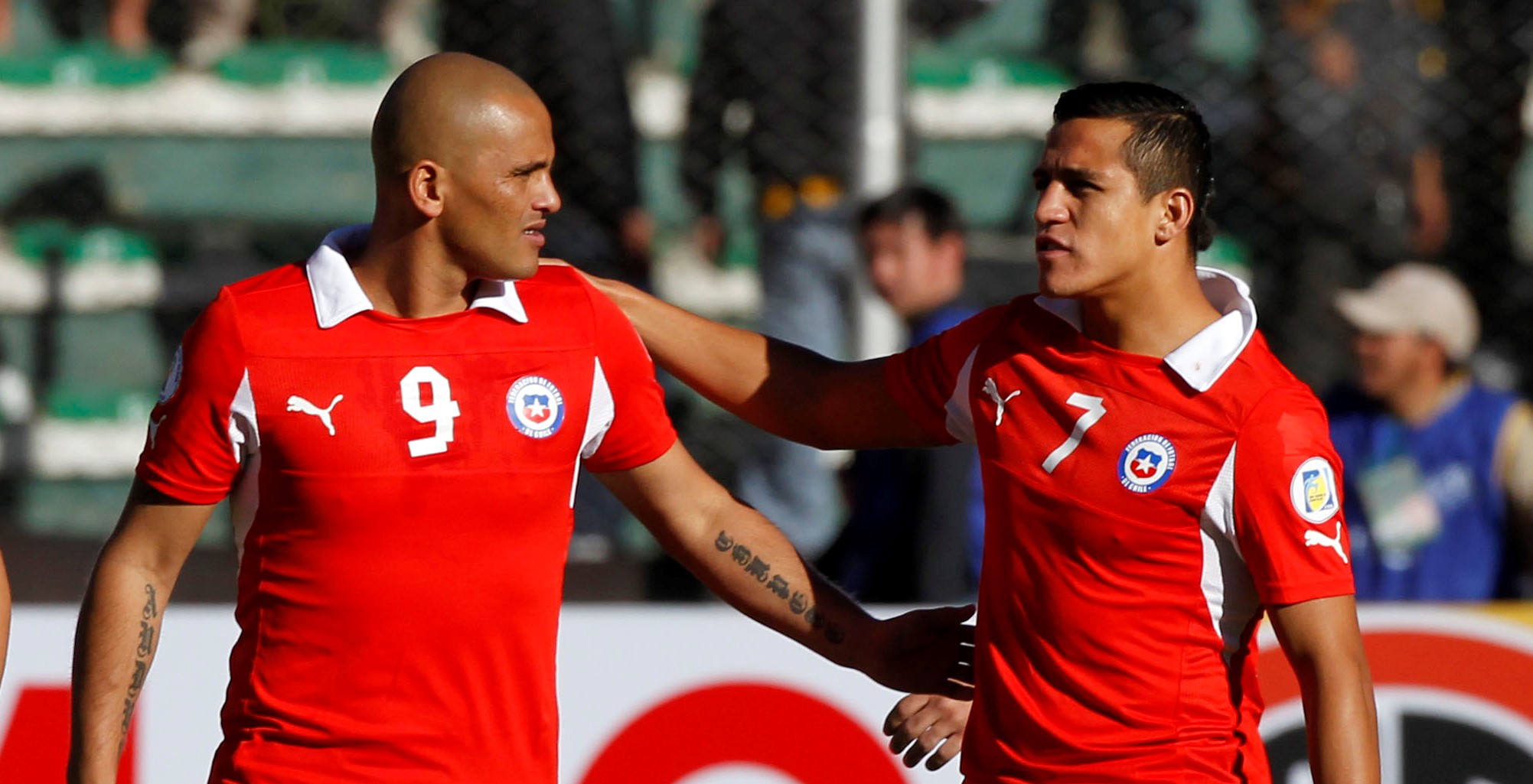 “Mucho éxito niño”: Los mensajes de Bravo y Suazo para Alexis previo a la final de Europa League