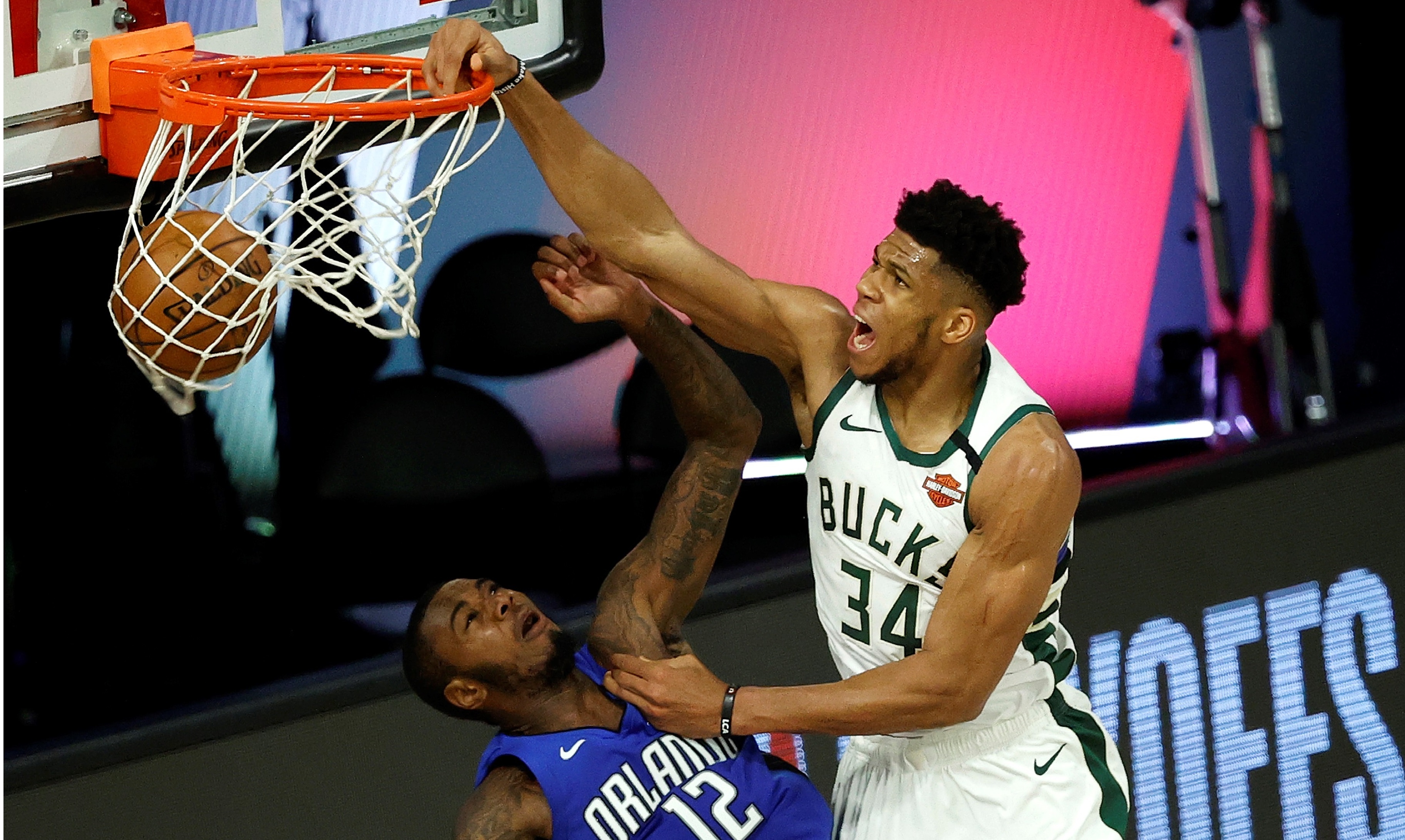 Antetokounmpo y Milwaukee Bucks recuperaron el control e igualaron la serie ante Orlando Magic