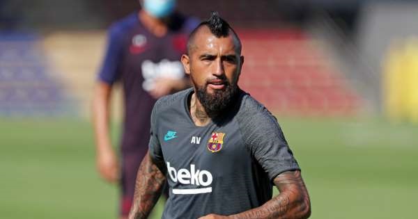 Arturo Vidal salió a trotar con “una futura campeona de atletismo”