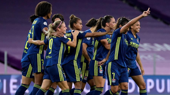 Lyon batió a Bayern y desafiará a PSG de Christiane Endler en semis de la Champions