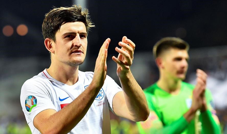 Selección inglesa desconvocó a Harry Maguire tras ser declarado culpable en Grecia