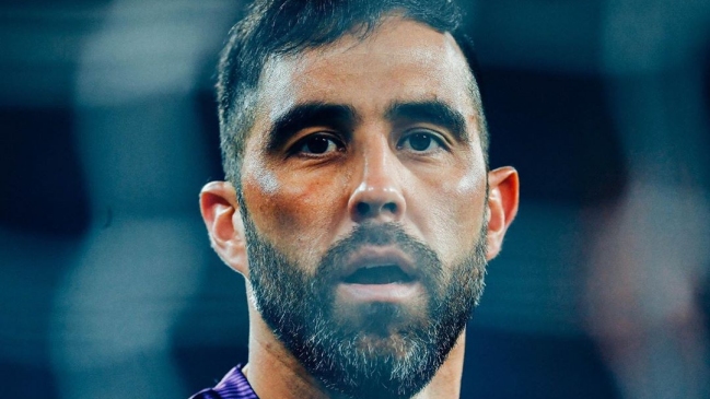 Medio italiano puso a Claudio Bravo como opción en AC Milan