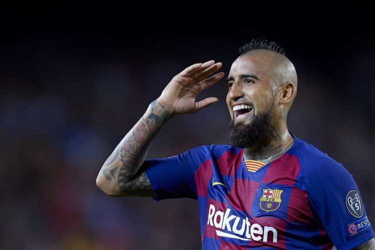 “Ahora o nunca”: En Italia ven muy cerca el fichaje de Arturo Vidal en Inter de Milán