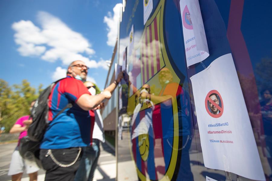 Poca participación tuvo marcha ProMessi y AntiBartomeu