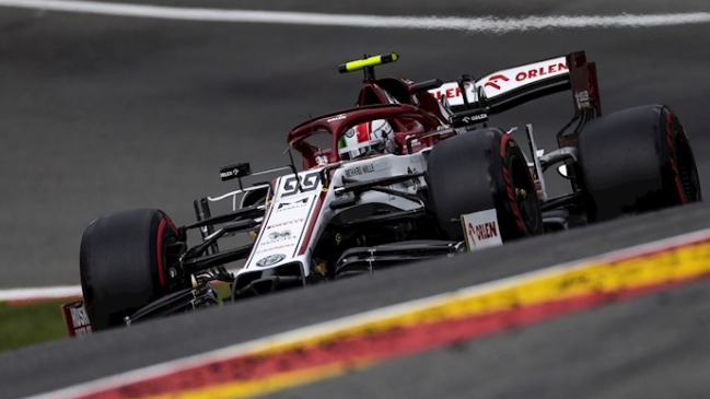 Giovinazzi protagonizó un serio accidente en el GP de Bélgica que perjudicó a Russell