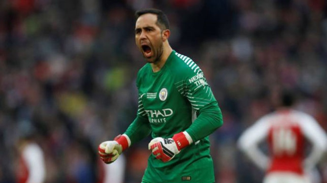 Claudio Bravo fue incluido en la pretemporada de Real Betis