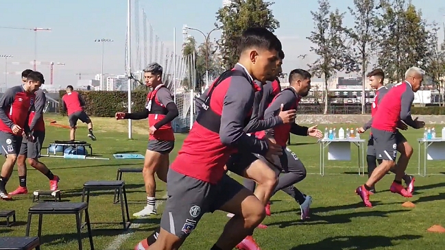 Colo Colo retomó los entrenamientos con miras al Superclásico ante la U