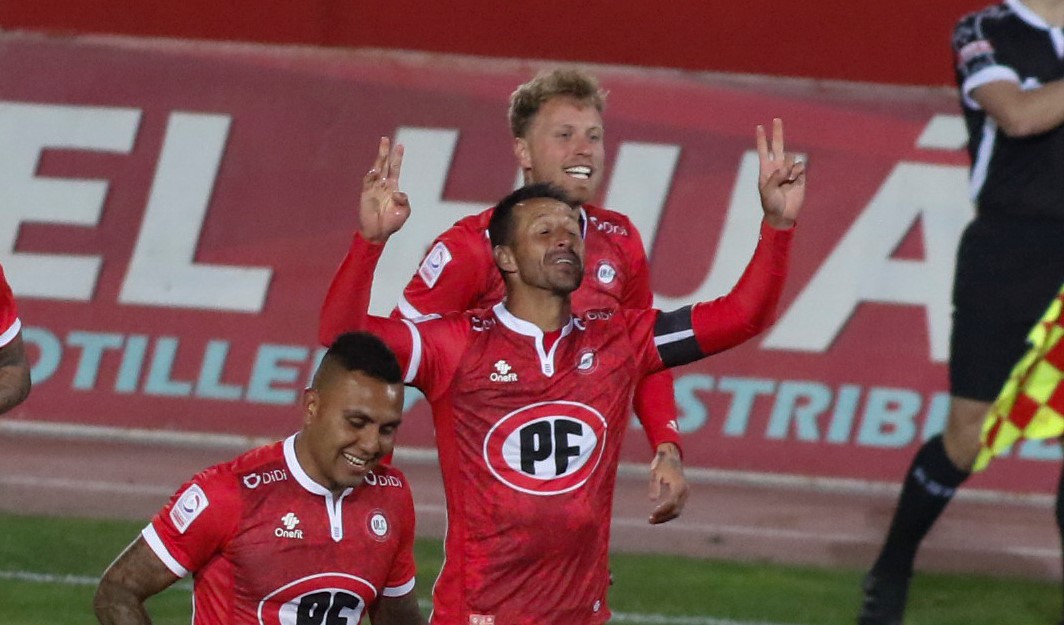 Christian Vilches: Es un orgullo pelear el liderato con un grande