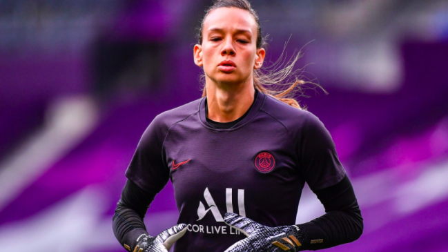 Christiane Endler apareció en el plantel ideal de la Liga de Campeones Femenina