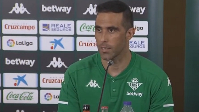 Claudio Bravo: En Betis me siento más vivo que nunca, lo que busco es ser competitivo