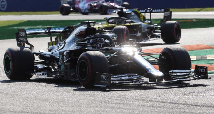 Lewis Hamilton lideró la segunda tanda de entrenamientos en Monza