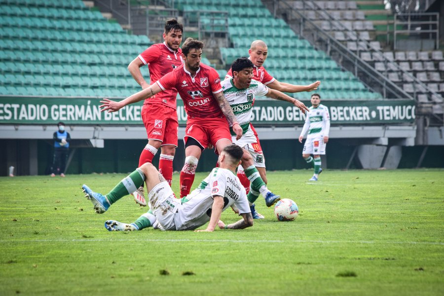 Deportes Temuco y Valdivia firmaron un discreto empate en la Primera B