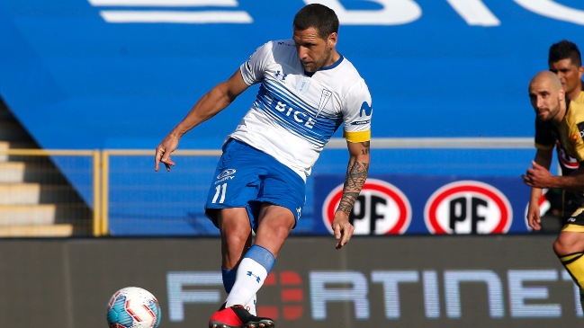 Luciano Aued cerró la goleada de la UC ante Coquimbo en San Carlos de Apoquindo