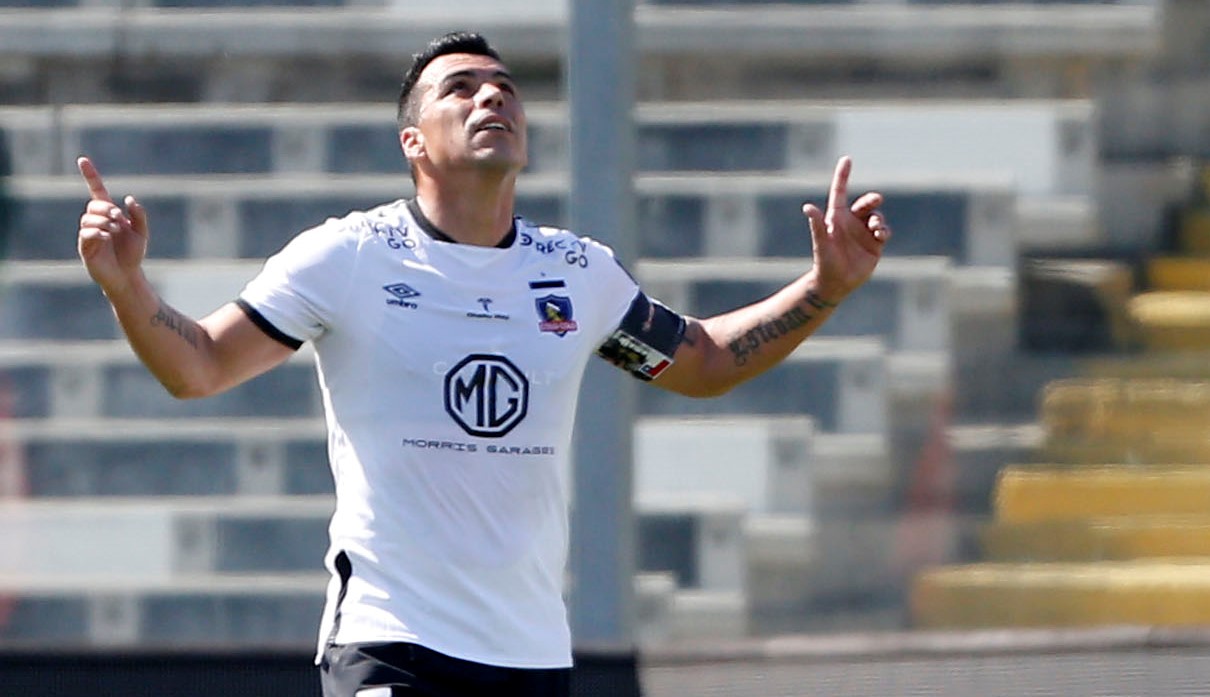 Esteban Paredes igualó récord de Carlos Campos como goleador en Superclásicos
