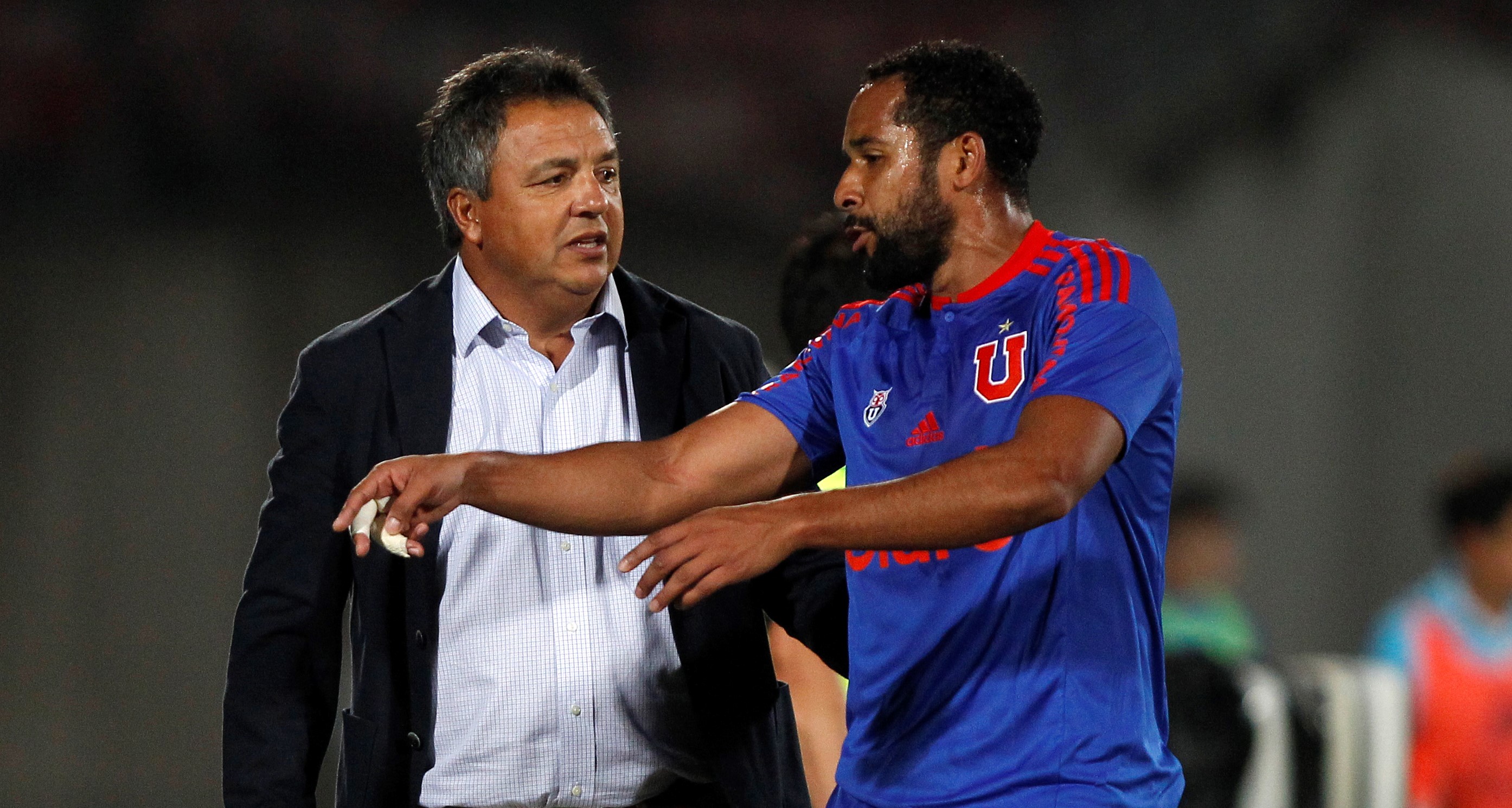 Víctor Hugo Castañeda: Colo Colo tiene jugadores más “clasiqueros” que la U