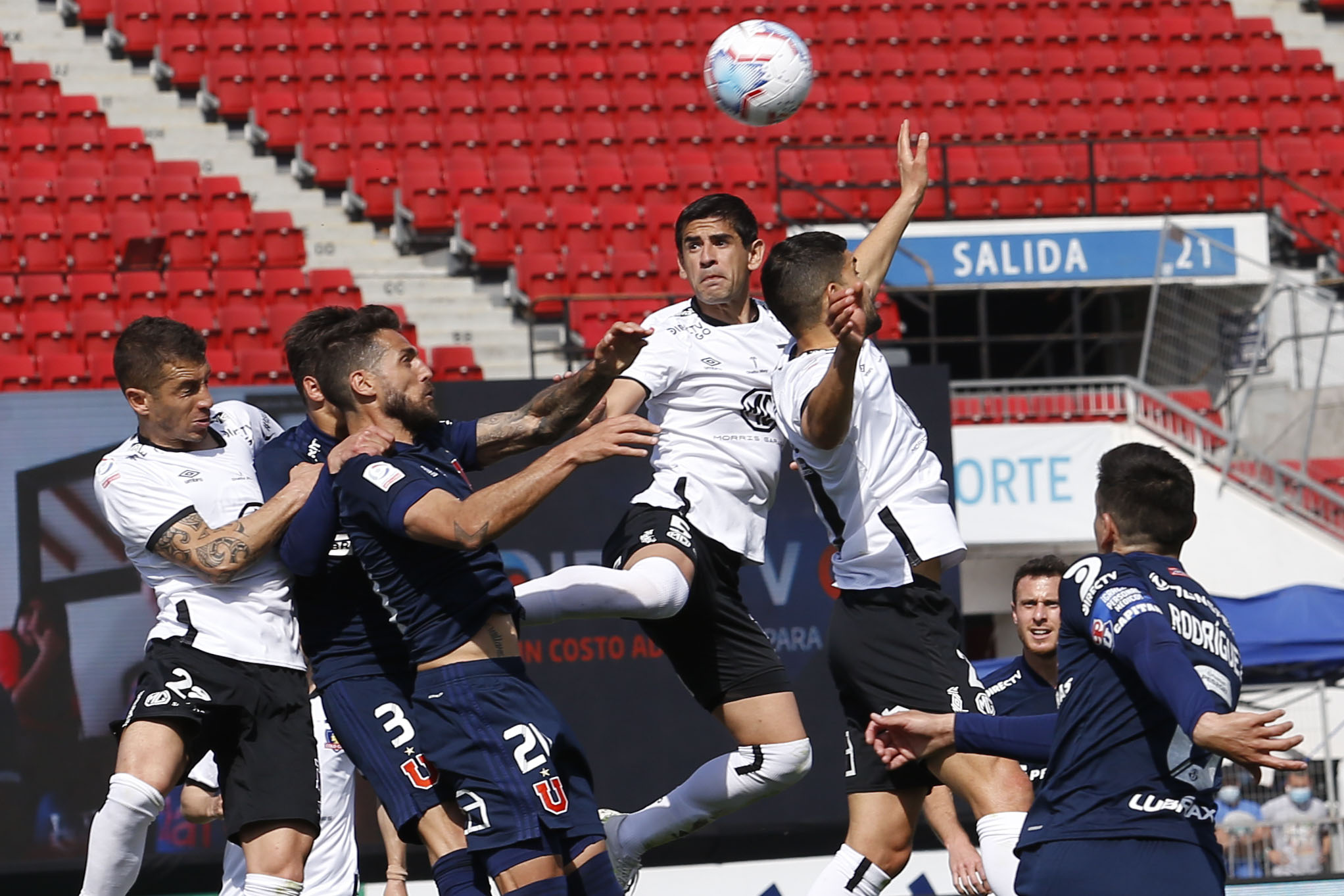 Revive el vibrante empate entre Universidad de Chile y Colo Colo en el Superclásico