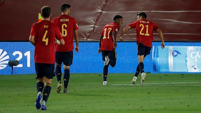¡Y con un golazo! Ansu Fati quedó en la historia de la selección española al anotarle a Ucrania