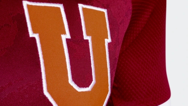 Universidad de Chile lanzó a la venta su tercera camiseta