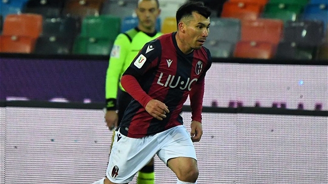 Gary Medel sufrió lesión muscular y estará al menos dos semanas de baja