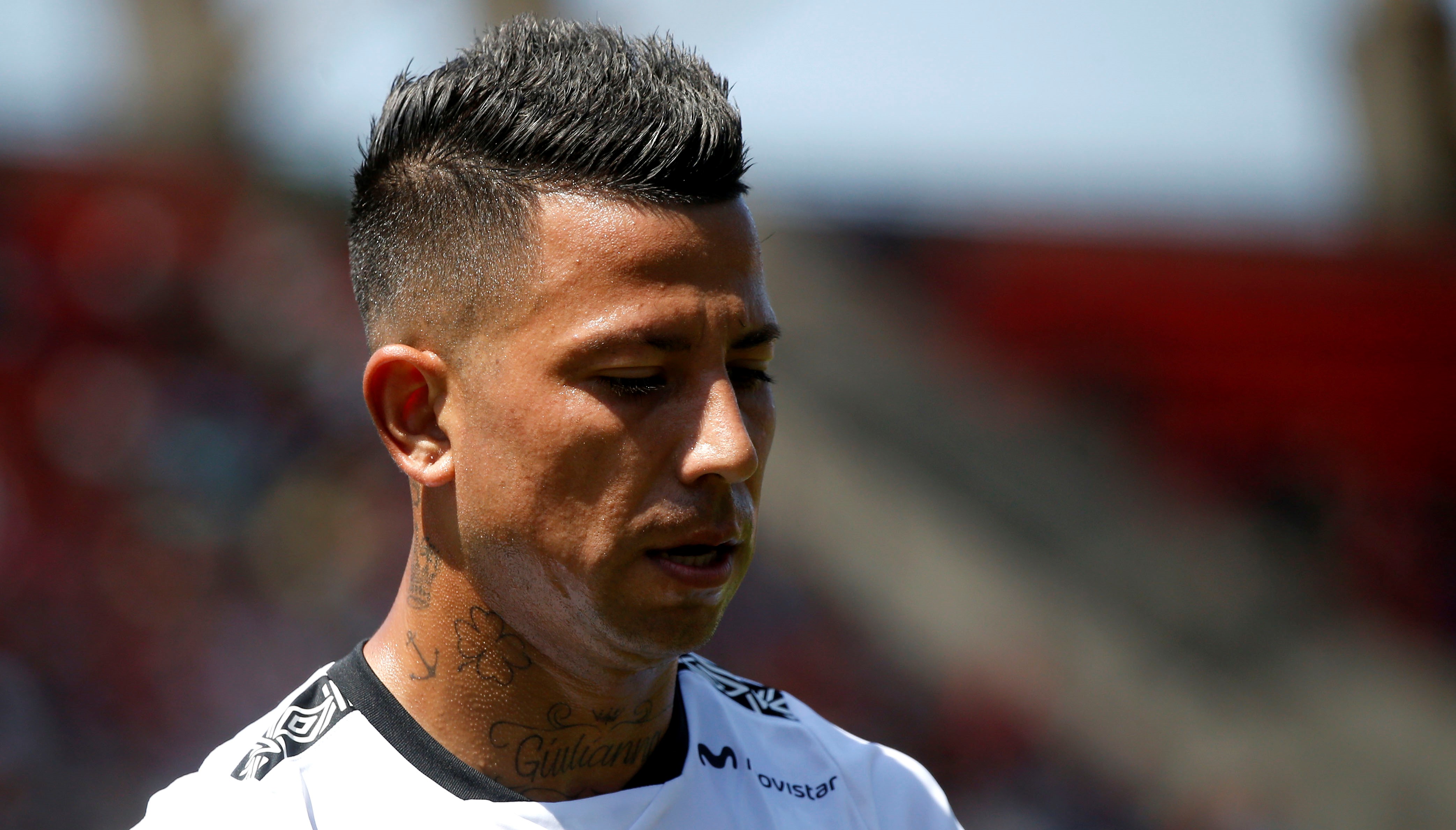 Diputada Ossandón criticó a Colo Colo por no aclarar ausencia de Valencia de la nómina