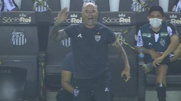 No pudo con el ex: Atlético Mineiro de Jorge Sampaoli cayó ante Santos