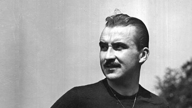 Universidad Católica conmemoró un nuevo aniversario del fallecimiento de Sergio Livingstone