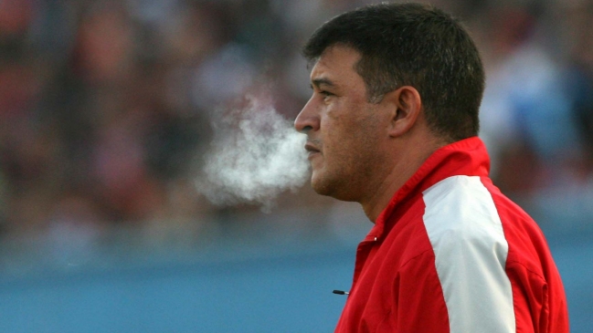 Claudio Borghi: En Colo Colo hay guerras económicas que están rozando lo deportivo