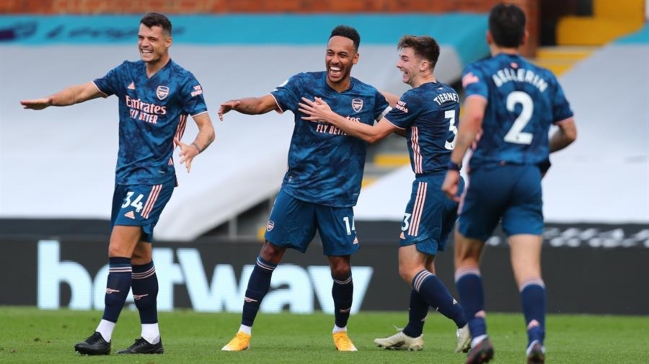 Arsenal fue el primero en celebrar en el inicio de la Premier