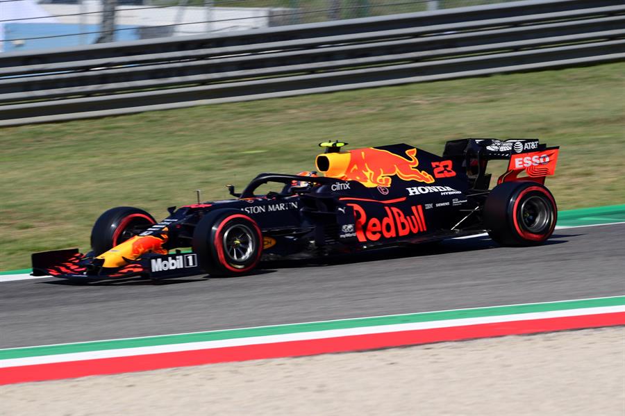 Lewis Hamilton fue el más veloz y logró la 95a pole position de su carrera