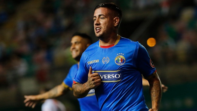 Corte de Apelaciones concedió arresto domiciliario nocturno a Holgado y podrá volver a jugar